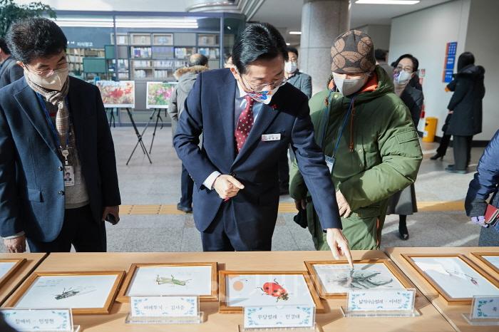 [크기변환]1. 아산시, 우리지역 탐조단 활동사진 전시회 개최 (4).jpg