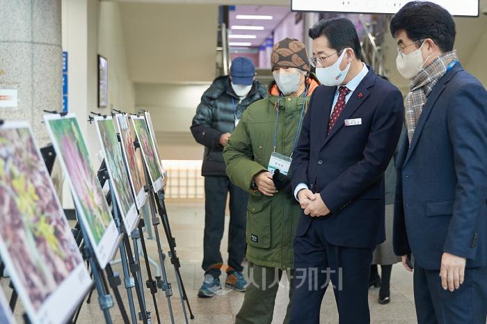 [크기변환]1. 아산시, 우리지역 탐조단 활동사진 전시회 개최 (3).jpg