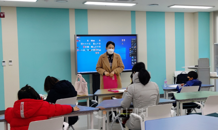 [크기변환]한국 문화 체험으로 한국어 표현력 키워요1.png