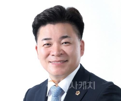 [크기변환]사본 -김민수 의원(비례, 더불어민주당).jpg