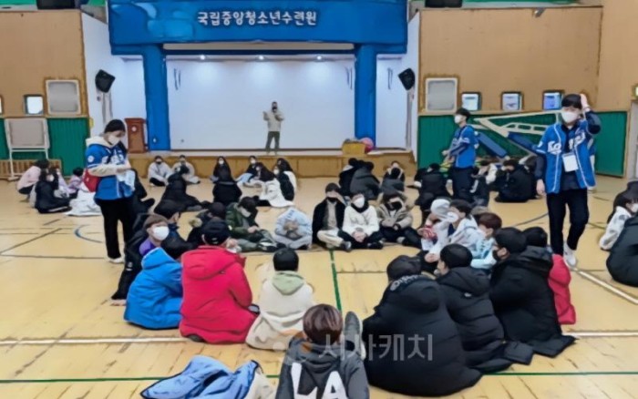 [크기변환]사본 -보도자료(아산교육지원청, 환경보존 우리가 할 수 있어요_그린up행복공감캠프 참가_)(1).jpg