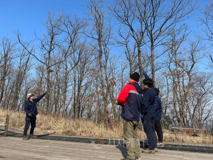 f_대둔산도립공원_드론_활용_산불취약지구_예찰_모습(산림자원연구소).jpg