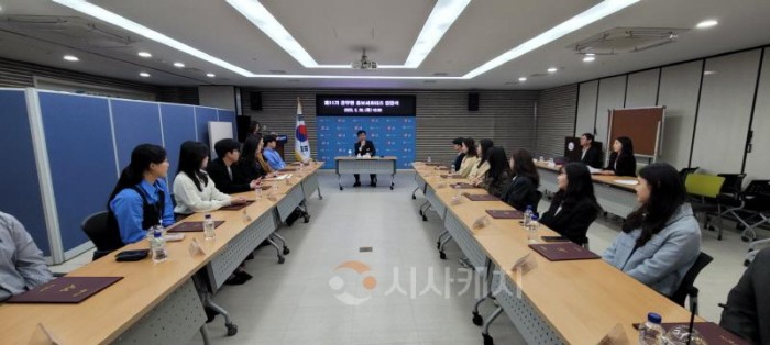 [크기변환]1. 아산시, 공무원 홍보서포터즈 본격 활동… ‘최고의 홍보 런닝맨’ (2).jpg