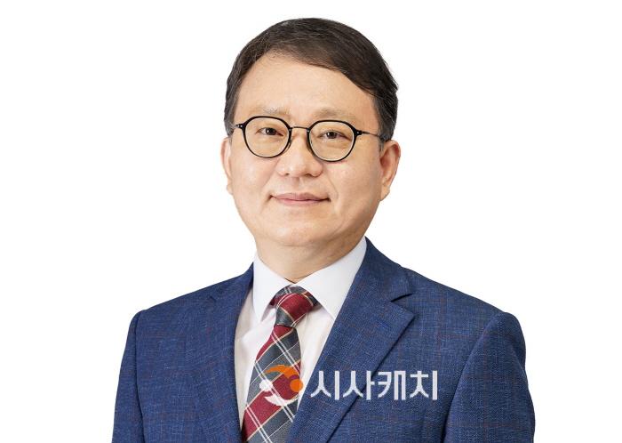 [크기변환]사본 -(사진2) 이병택 교수.jpg