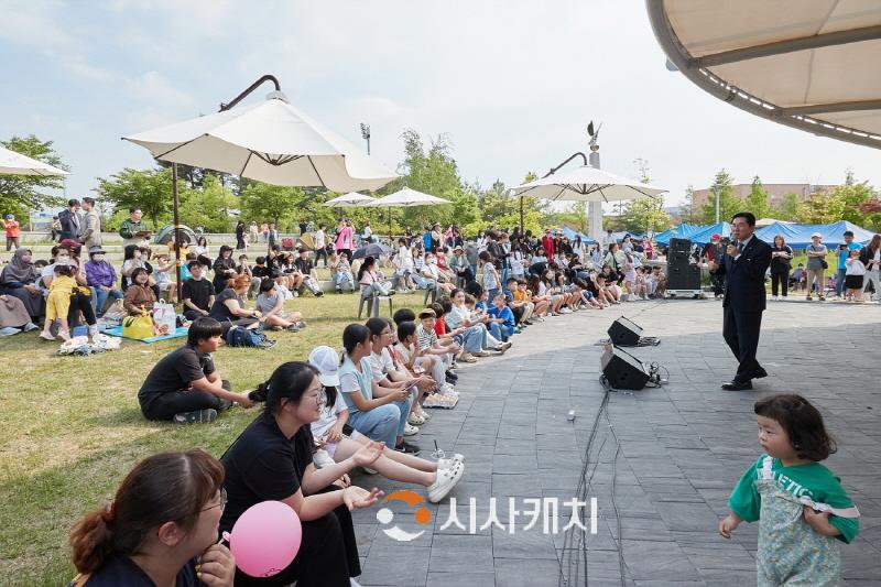 [크기변환]1. 박경귀 아산시장 "면민들의 뜨거운 열망 담아 둔포의 비약적 발전 이끌 것” (3).jpg