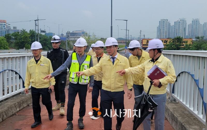 [크기변환]사본 -3. 아산시, 2023년 집중 안전 점검 추진… ‘한내대교’ 민관 합동점검.jpg