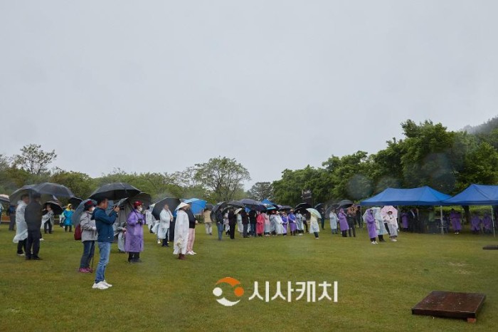 [크기변환]1-1. 박경귀 아산시장 &quot;영인산 철쭉제, 새로운 아산축제로 만들겠다” (6).jpg