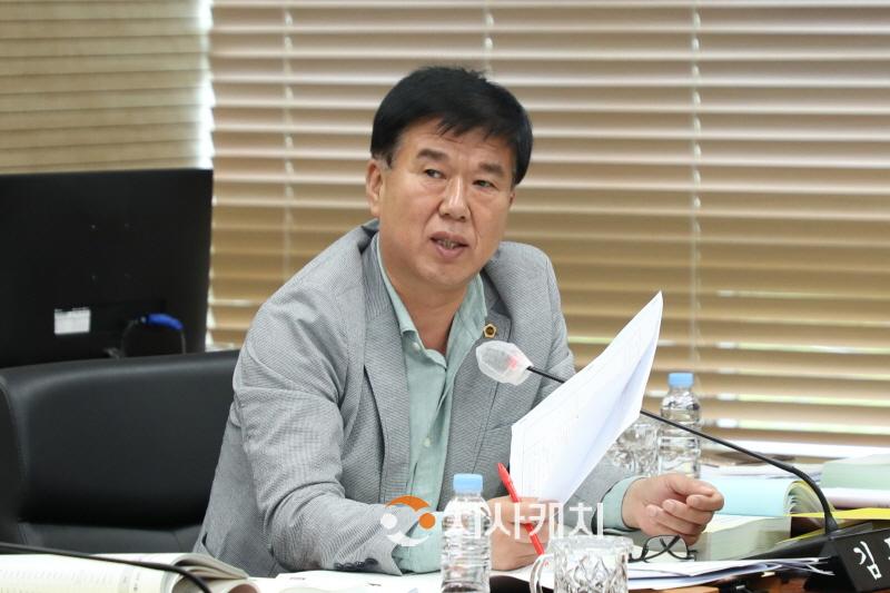 [크기변환]김동빈의원2.jpg