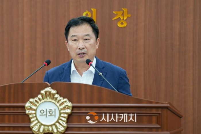 [크기변환]사본 -20230704-제242회 임시회 제3차 본회의 천철호 의원 (1).jpg