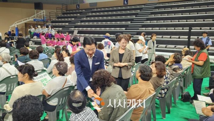 [크기변환]2-2. 농촌지도자아산시연합회&amp;생활개선아산시연합회 화합한마당(격려).jpg