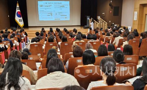 [크기변환][크기변환]사본 -(사진자료2 고교학점제 정책 설명회).jpg