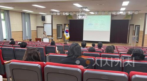 [크기변환]사본 -보도자료(아산교육지원청, 2024 아산 특수학급 교사 역량 강화 연수 운영).jpg