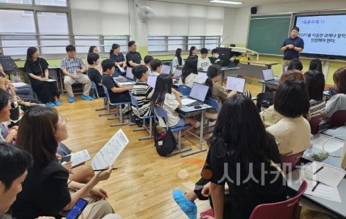 [크기변환]사본 -천안교육지원청 영재교육원 보도자료(3).jpg