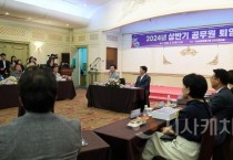 [크기변환]사본 -3. 박경귀 아산시장 &quot;아산시 혁신 이끈 기둥들, 명예로운 퇴직 축하” (2).jpg