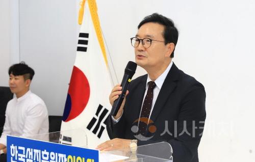 [크기변환]사본 -3. 오동호 원장 이임사.jpg