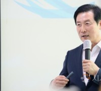 김두중 충남신보 이사장, “하나라도 더 아는 게, 내가 살 길”