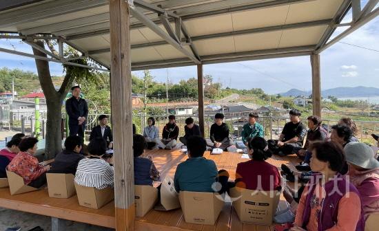 [크기변환]사본 -고흥 우도 제29차 찾아가는 섬 현장포럼(2).jpg