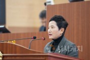 f_사진1_아산시의회 이기애 의원이 5분 자유발언을 하고 있다..jpg