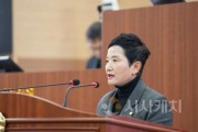 f_사진1_아산시의회 이기애 의원이 5분 자유발언을 하고 있다..jpg
