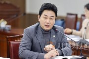 [크기변환]사본 -김철환 의원1.jpg