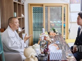 [크기변환]사본 -2. 오세현 아산시장, 부처님 오신 날 기념 관내 주요 사찰 방문 (3).jpg