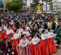 오세현 아산시장, ‘온빛 연등 축제’ 위로와 희망 전해