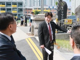 [크기변환]사본 -(사진) 2025.05.12 김선광의원 중앙초등학교 현장방문 (2).jpg