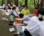 [크기변환]사본 -사본 -4.평화사랑 그림그리기 국제대회 참가자들이 함께 모여 환하게 웃는 모습(1).jpg