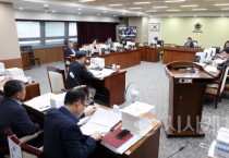 충남도의회 행문위 ‘충남 인권 조례’ 폐지 대신 절충안 역제안