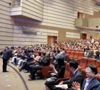 천안서 ‘대전·충남 행정통합’ 의견 들었다