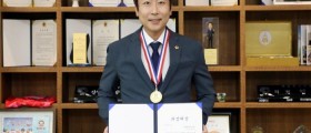 임채성 세종시의회 의장, 지역신문의 날  ‘의정대상’ 수상