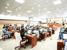 f_사진1_제260회 아산시의회 임시회 제1차 본회의 장면(1).jpg