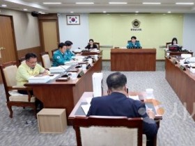 f_250717_제360회 임시회 제2차 기획경제위원회 (1).jpg