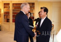 김태흠 지사, 유럽서 ‘충남 세일즈’…글로벌 CEO 만나 외자유치 논의