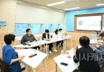 f_청소년 선진정책 연구모임_간담회 (3).jpg