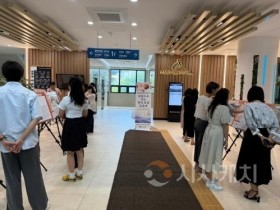 f_1. 천안교육지원청, 2025 을지연습 안보사진전 및 안보강연 개최 (1).jpg