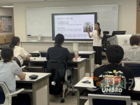 [크기변환]사본 -충남 융합교육(STEAM) 동아리 중간나눔 자리 현장사진.jpg