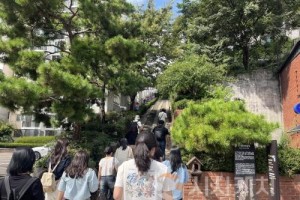 f_수업 중 함께 나눌 간송 전형필의 수장고 속 보물1.jpg