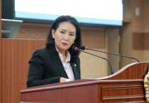 [크기변환]사진_신미진 의원 (시정질문1일차).JPG