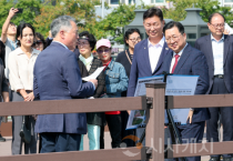 이장우 대전시장, 중구 현안에 10억 지원 약속… 주민과 소통하며 성과 가속