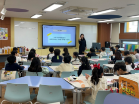 f_사진1_학교도서관 활용수업 실천연구회 ‘온지음’ 수업공개.png