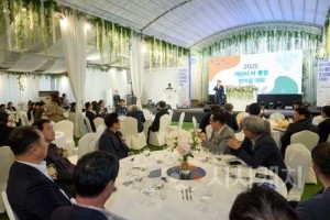 [크기변환]3. 아산시, ‘2025년 이·통장 한마음 대회’ 성황리에 개최 (3).jpg