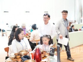 [크기변환][사진자료] 2025년 하반기 성인대상 다문화교육 역사문화체험 실시(2).jpg