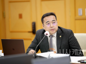 f_(참고사진) 산업건설위원회 김영삼 의원.png