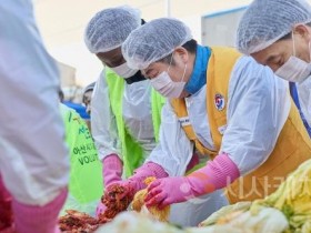 [크기변환]1. 아산시, ‘2025 사랑의 김장 나눔’ 행사 개최 (4).jpg