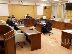 f_(참고사진) 행정자치위원회_(제291회 제2차 정례회 행정사무감사.jpg