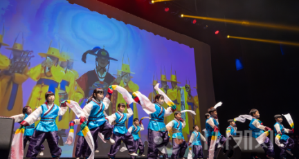 f_너도 꽃, 나도 꽃, 예술로 함께 피어나는 우리 모두가 꽃이야1.png