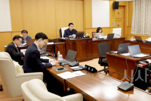 f_(참고사진) 행정자치위원회 제291회 제2차 정례회 행정사무감사.png