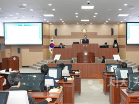 f_사진1_지난 제262회 임시회 제6차 본회의 전경.png