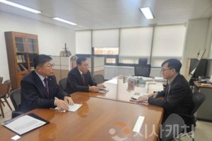 [크기변환]최민호_시장__임기근_기재부_제2차관_면담.jpg